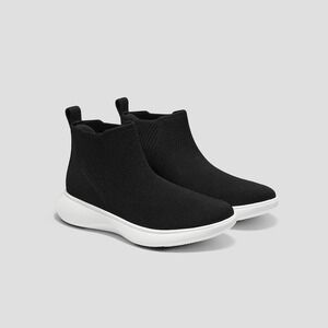 VIVAIA Black Knit Chelsea Boots Women's Slip On Water Repellent Comfortable US 8